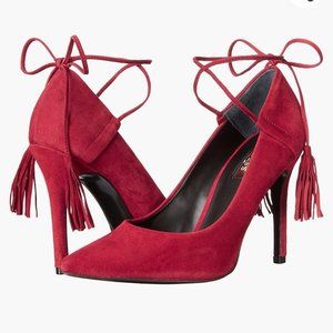 New!!! Guess Binum Pump